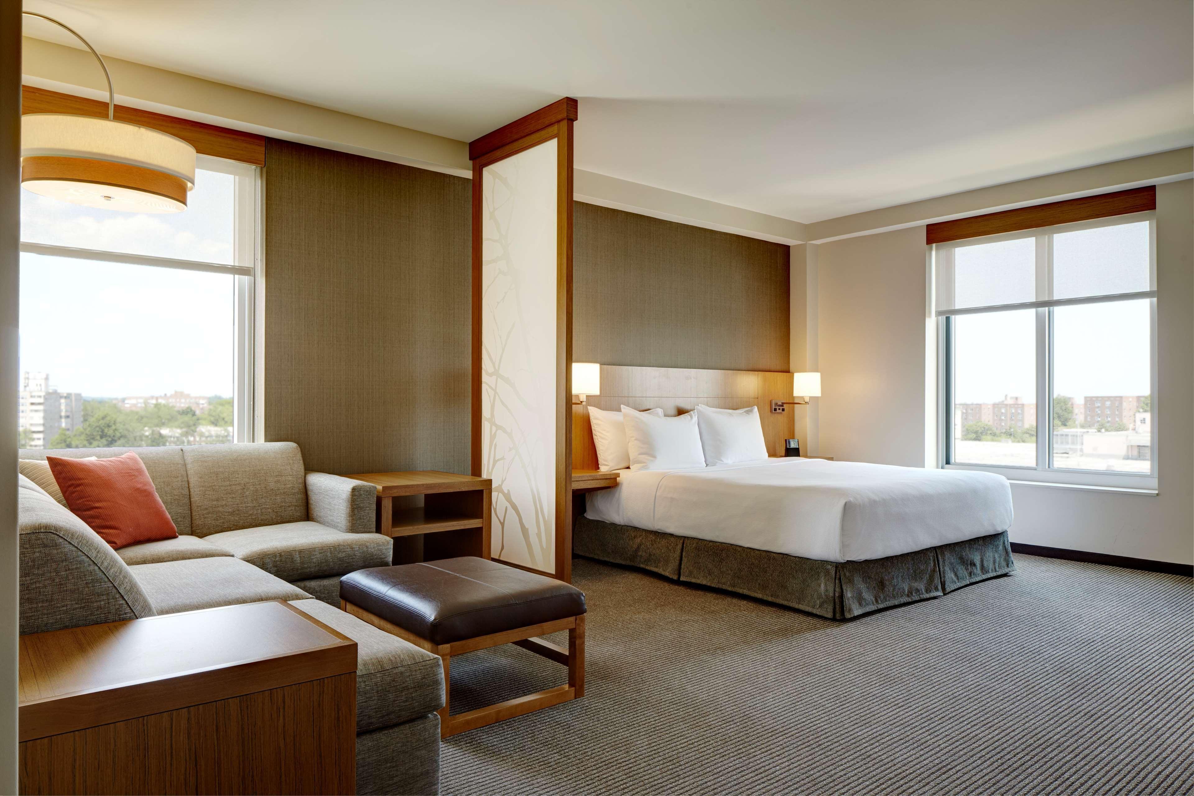 Hyatt Place New York Yonkers Exterior foto